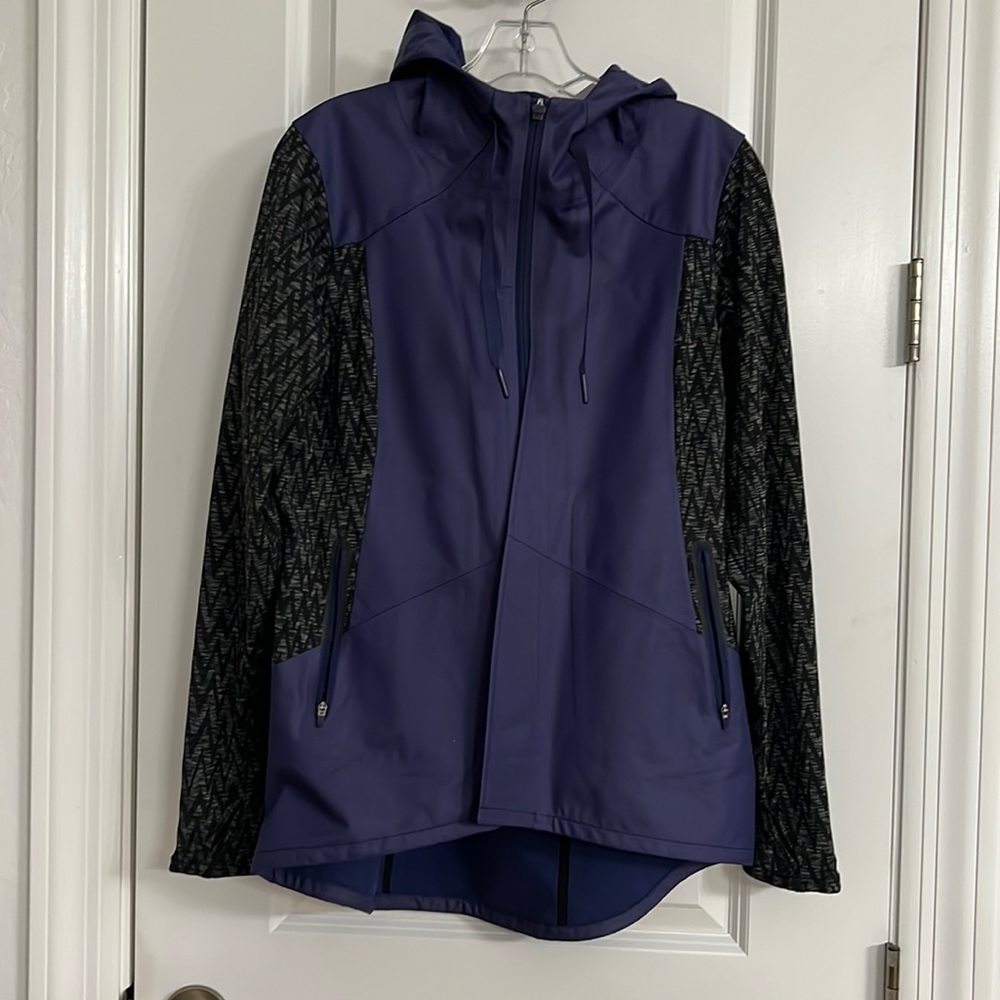 The North Face Women's Blue and Gray Jacket